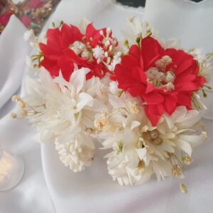 White & Red Hand Gajra